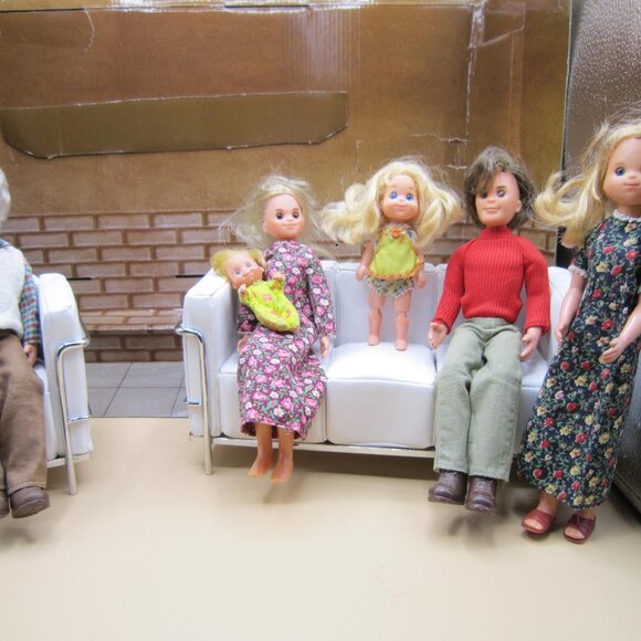 Mattel Vintage Sunshine Family Dolls (set of 6) - Picture 5 of 5